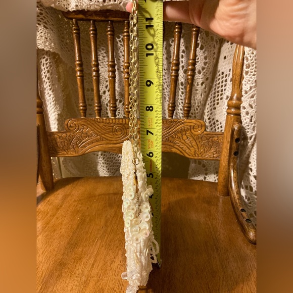 White Vintage Sequin Beaded Small Clutch Purse - Damage - Picture 17 of 17